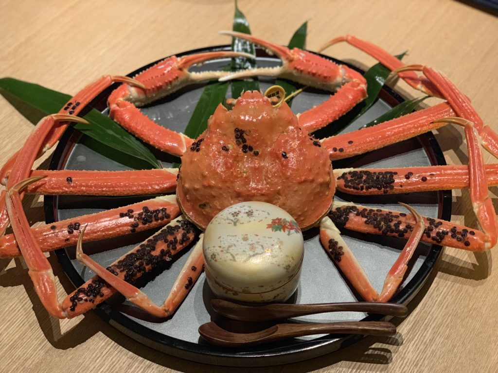 越前がにコースの盛り付けイメージ