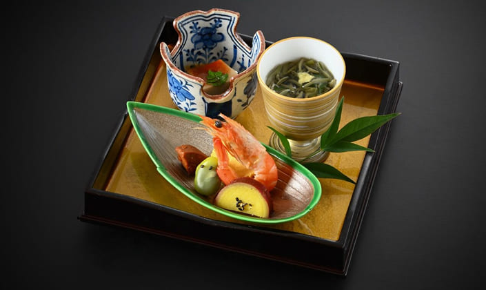 越前ズワイガニ甲羅盛+福井の味覚食べ尽くしコース3