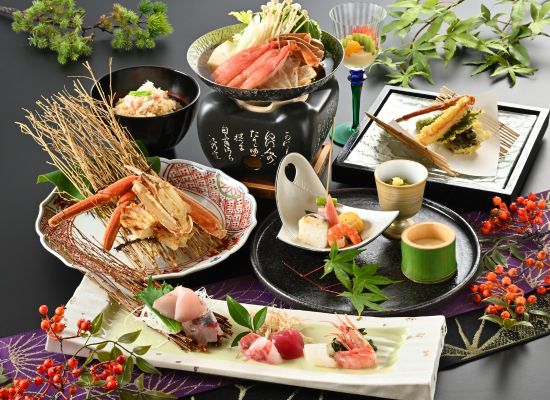 焼きガニ・カニ天婦羅・カニ鍋と旬魚の極上コース1