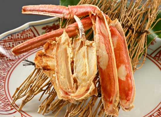 焼きガニ・カニ天婦羅・カニ鍋と旬魚の極上コース4